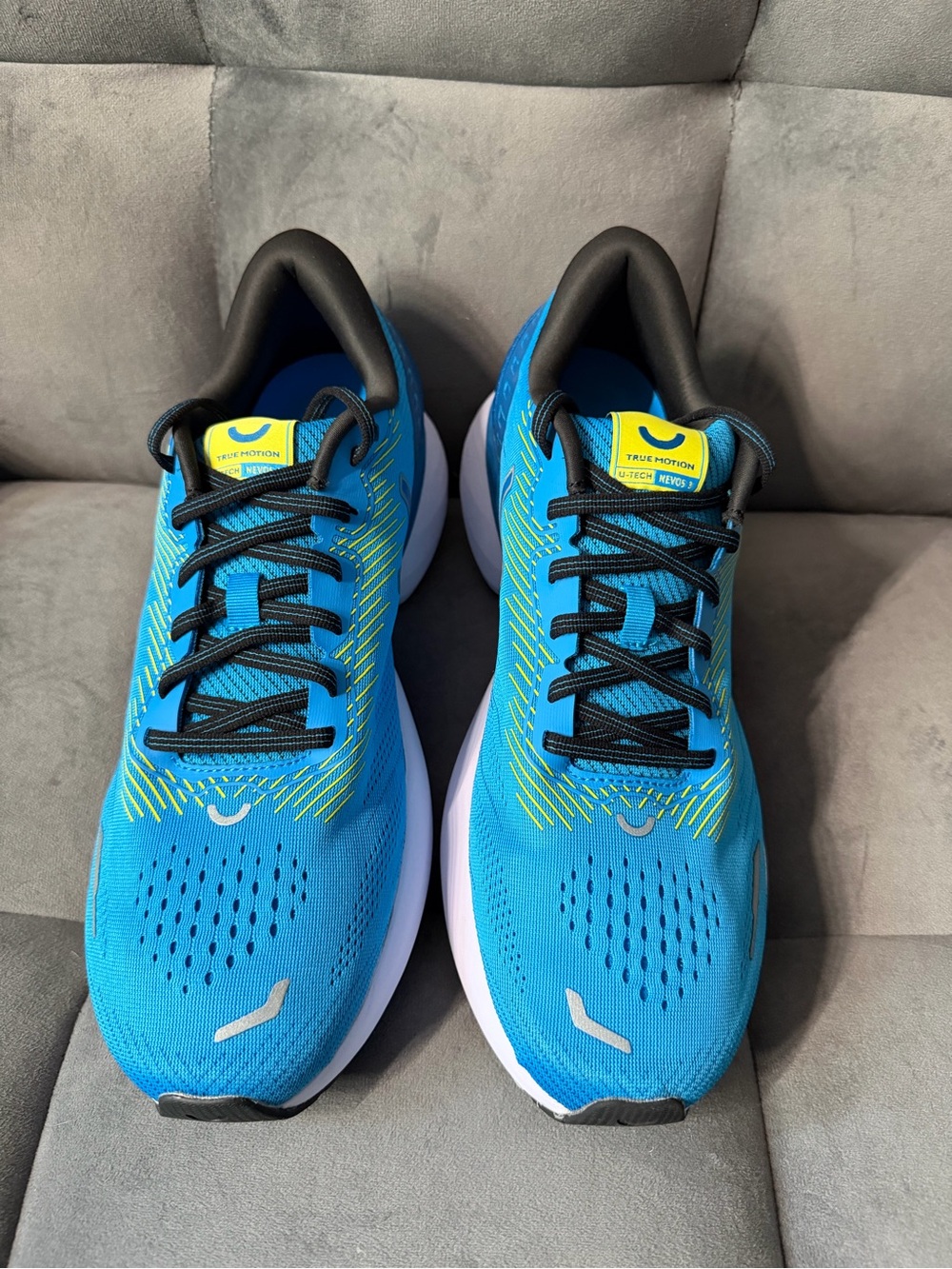 True Motion U-TECH 3 Nevos - Blue White (TMM01081D01) Men's 11 BRAND NEW